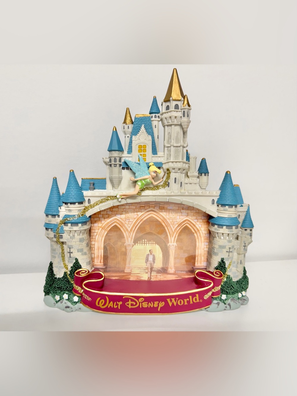 Walt Disney World Cinderella’s Castle 3D Picture Frame, 4x6 Tinkerbell Tabletop